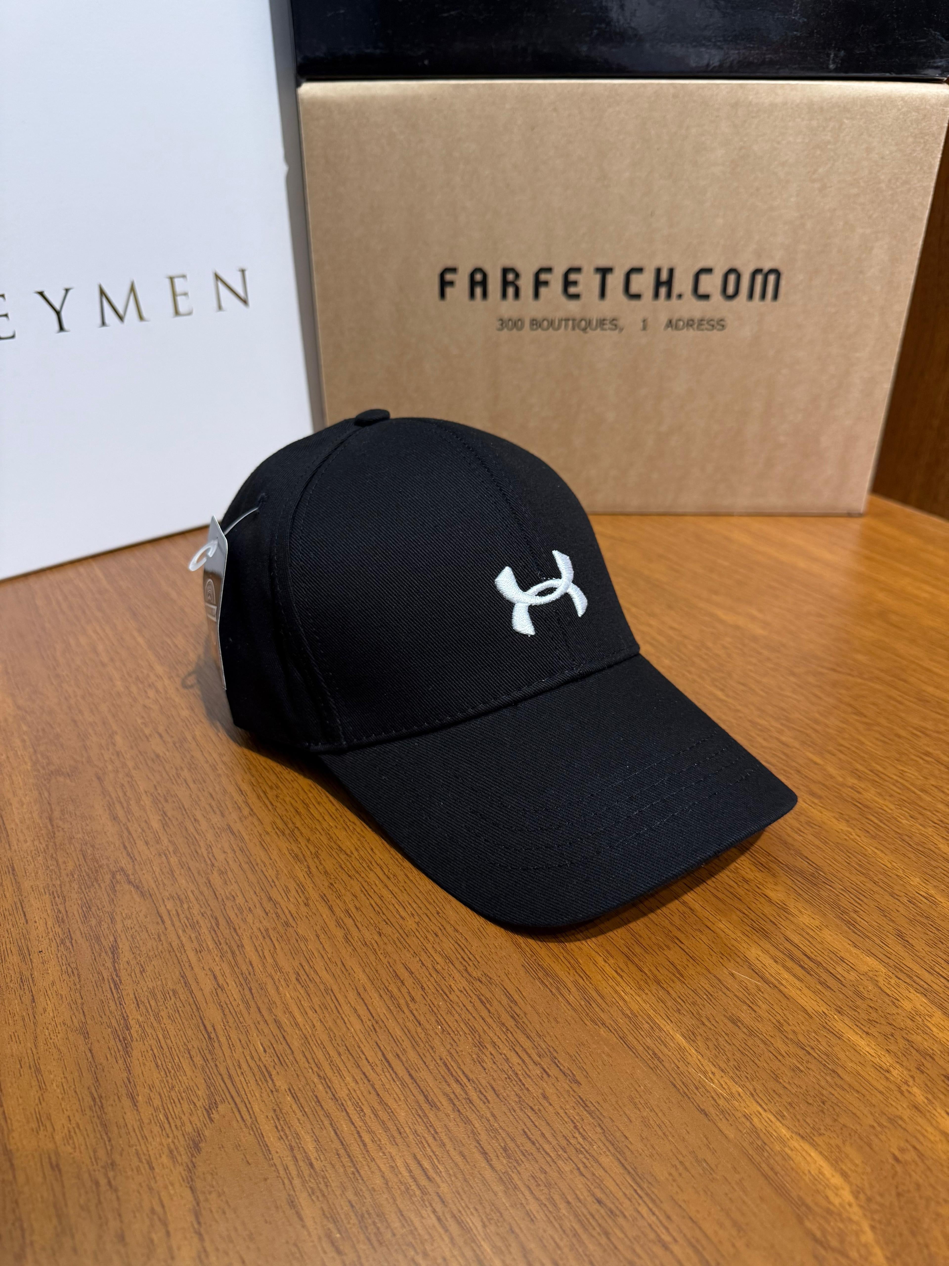 UNDER ARMOUR ŞAPKA SİYAH