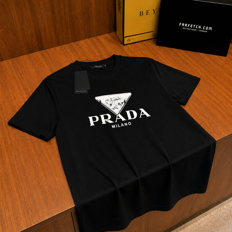 PRADA TİŞÖRT